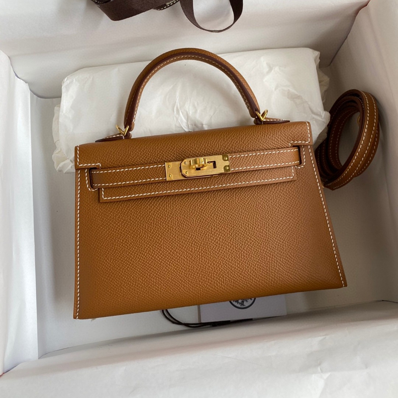 Luxury designer bag lady mini shoulder bags Fashion Handbag Women Crossbody Bag Leather Tote bags gold silver Lock Key Cowhide Purse 19cm free shipping
