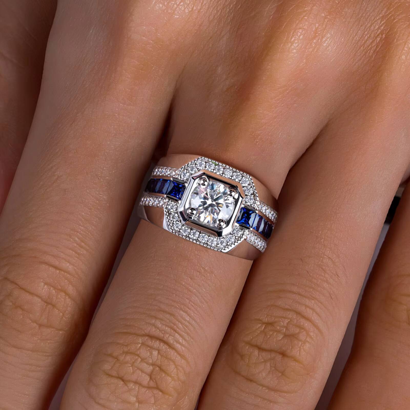 925 Sterling Silver Diamond-set Moissanite Mens Ring High-End Design Engagement Band Factory Direct Wholesale