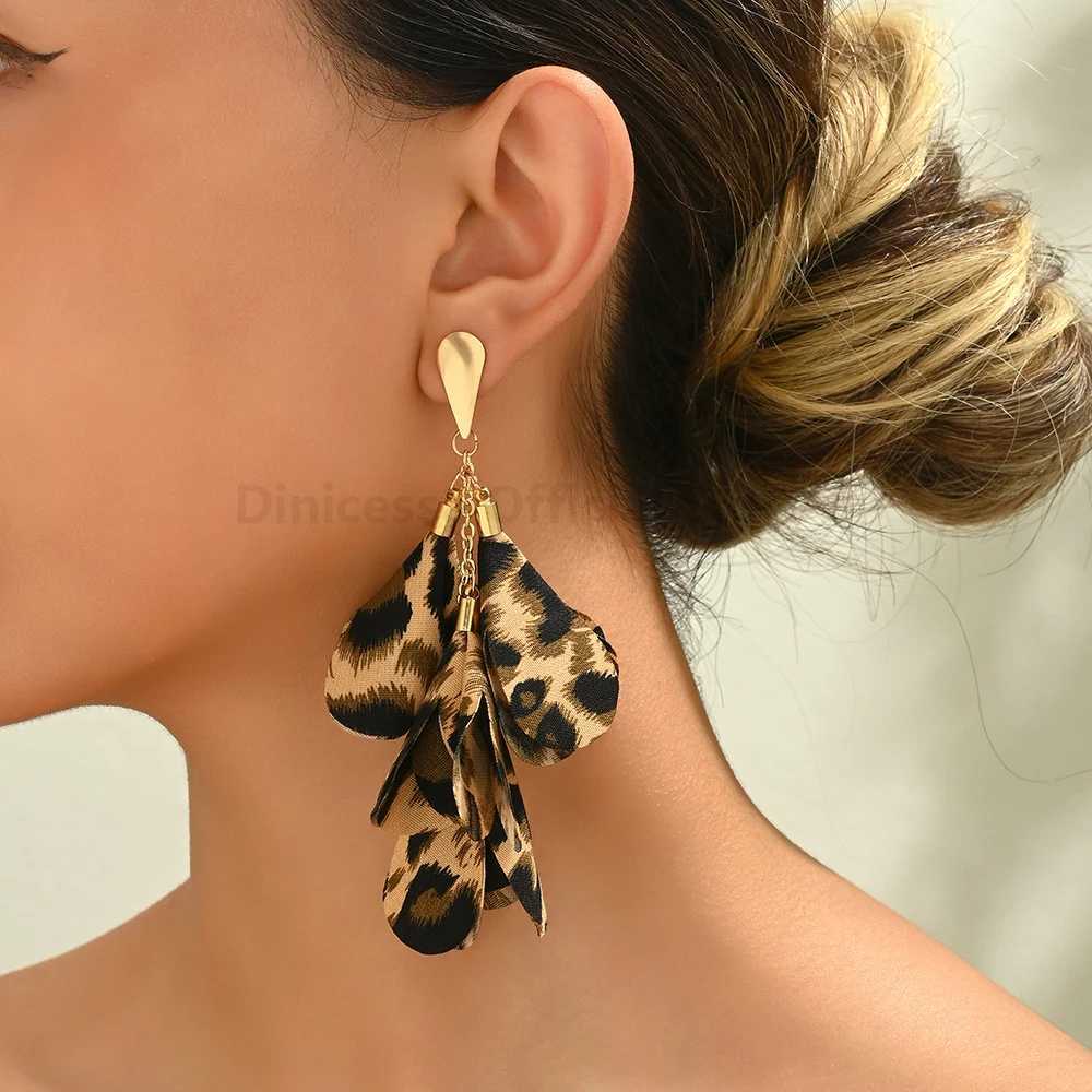 Bohemian Fashion Elegant Leopard Flower Decor Long Tassel Dangle Earrings For Women Luxury Designer Wedding Party Jewelry Gifts H260403