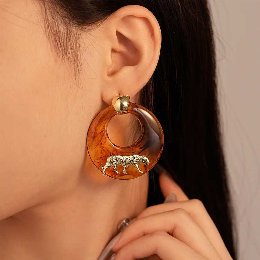 Vintage Maillard Ring Inlaid Leopard Tiger Pendant Earrings Fashionable Womens Style High End Jewelry Accessories Wholesale H260403