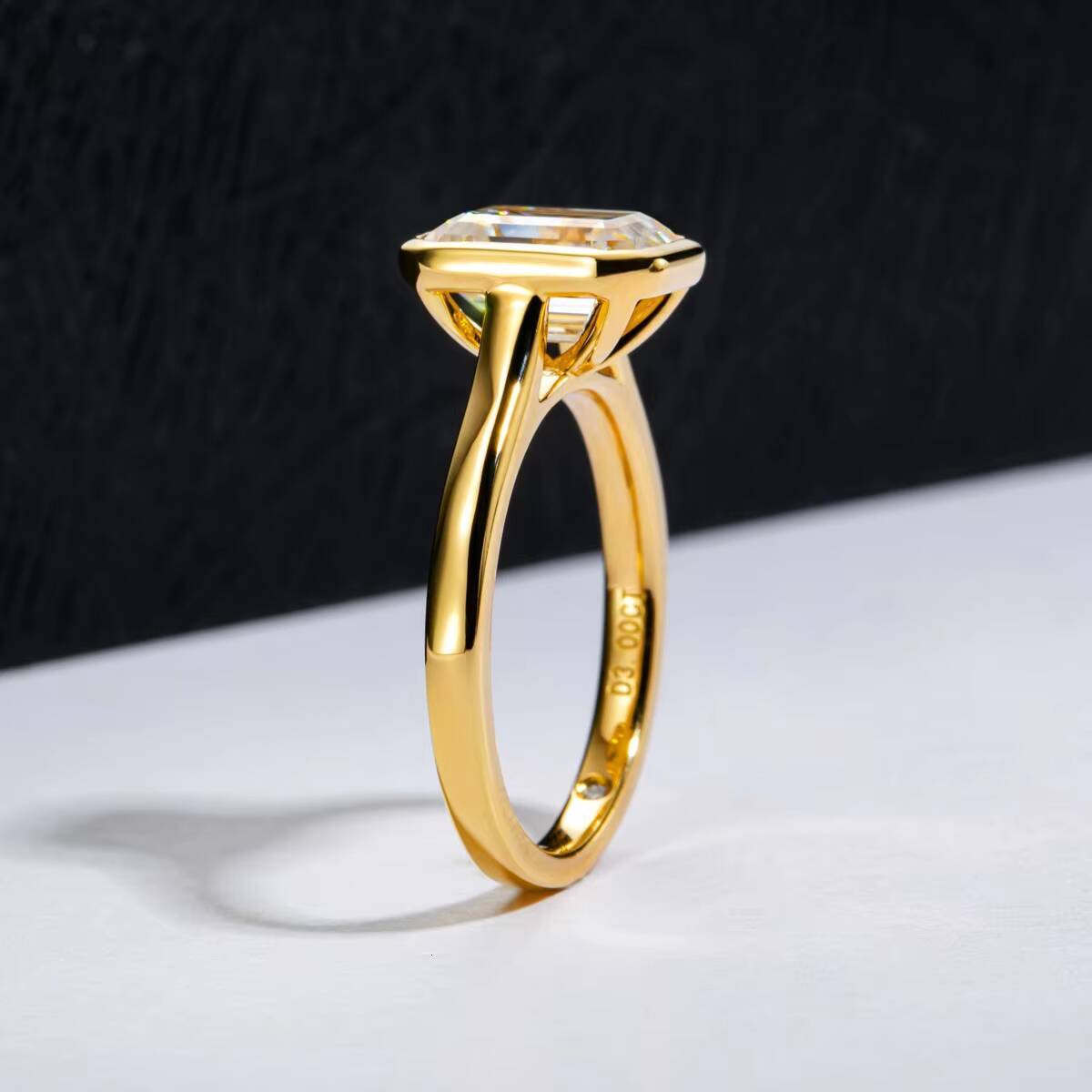 Bezel Set 3 Ct Emerald Cut Moissanite Ring 925 Sterling Silver 18k Gold Plated Womens Jewelry Factory Direct
