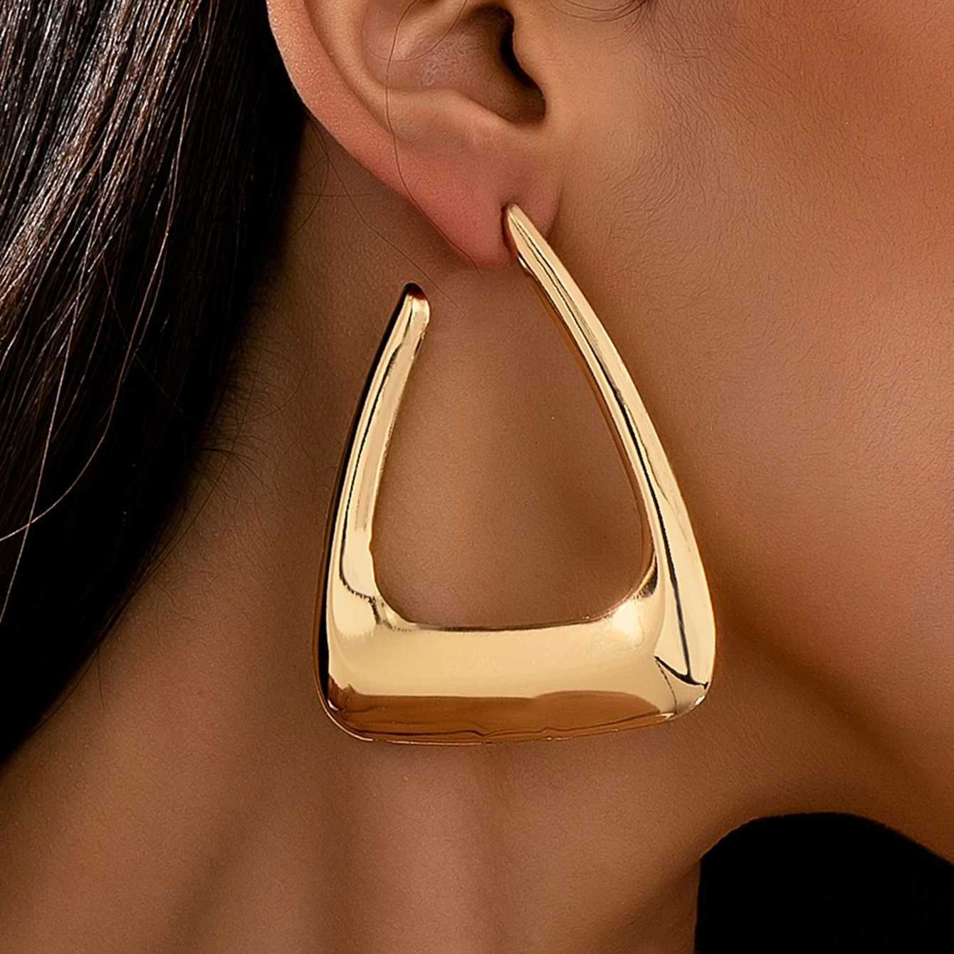 A Pair of Stylish Geometric Minimalist Triangle Exaggerated Earrings Suitable for Everyday Wear by Women H260403