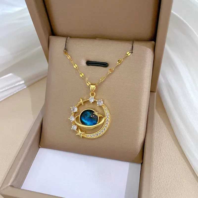 LATS Fashion Luxury Inlaid Zircon Planet Moon Pendant Necklace for Women Girl Butterfly Water Drop Clavicle Chain Charm Jewelry H260403