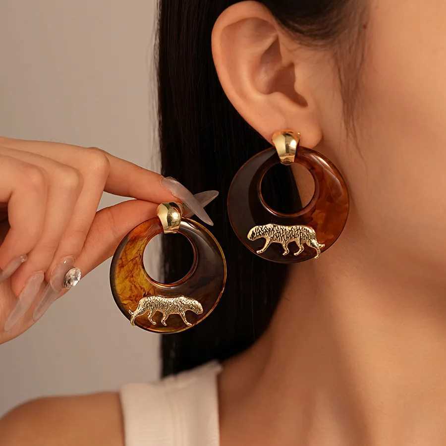 Vintage Maillard Ring Inlaid Leopard Tiger Pendant Earrings Fashionable Womens Style High End Jewelry Accessories Wholesale H260403