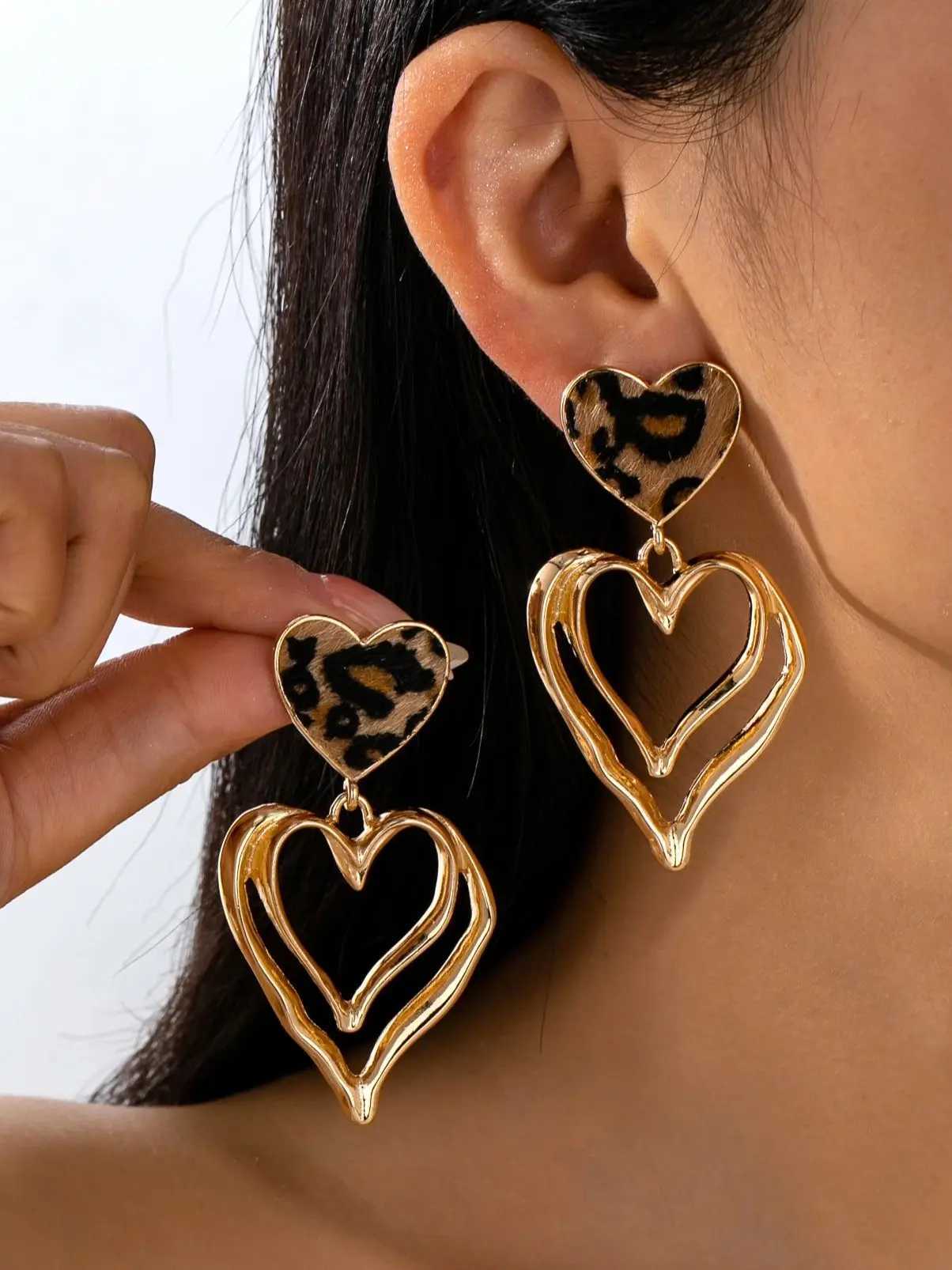 Elegant and Stylish Summer High-End Versatile Leopard Print Womens Earrings H260403