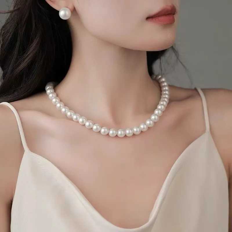 Fashion Elegant White Imitation Pearl Chokers Necklace For Women Men Wedding Banquet Necklaces Vintage Handmade Jewelry Gift H260403