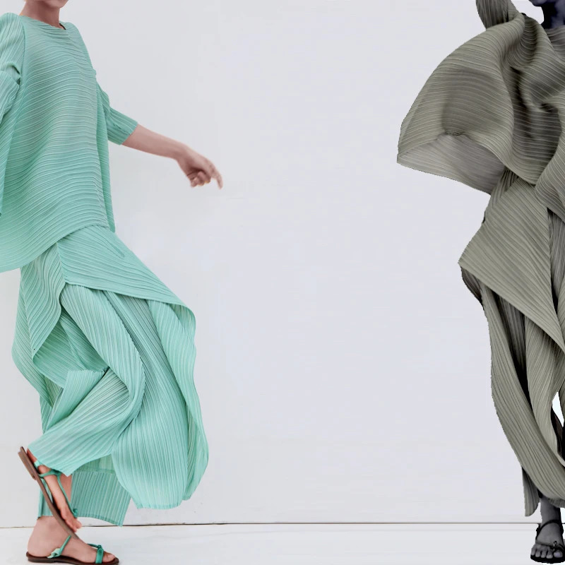 Miyake Pleated Women Two Piece Sets Summer Long Sleeve T-shirt Tops Ladies Loose Pants Original Causal Clothes 260327