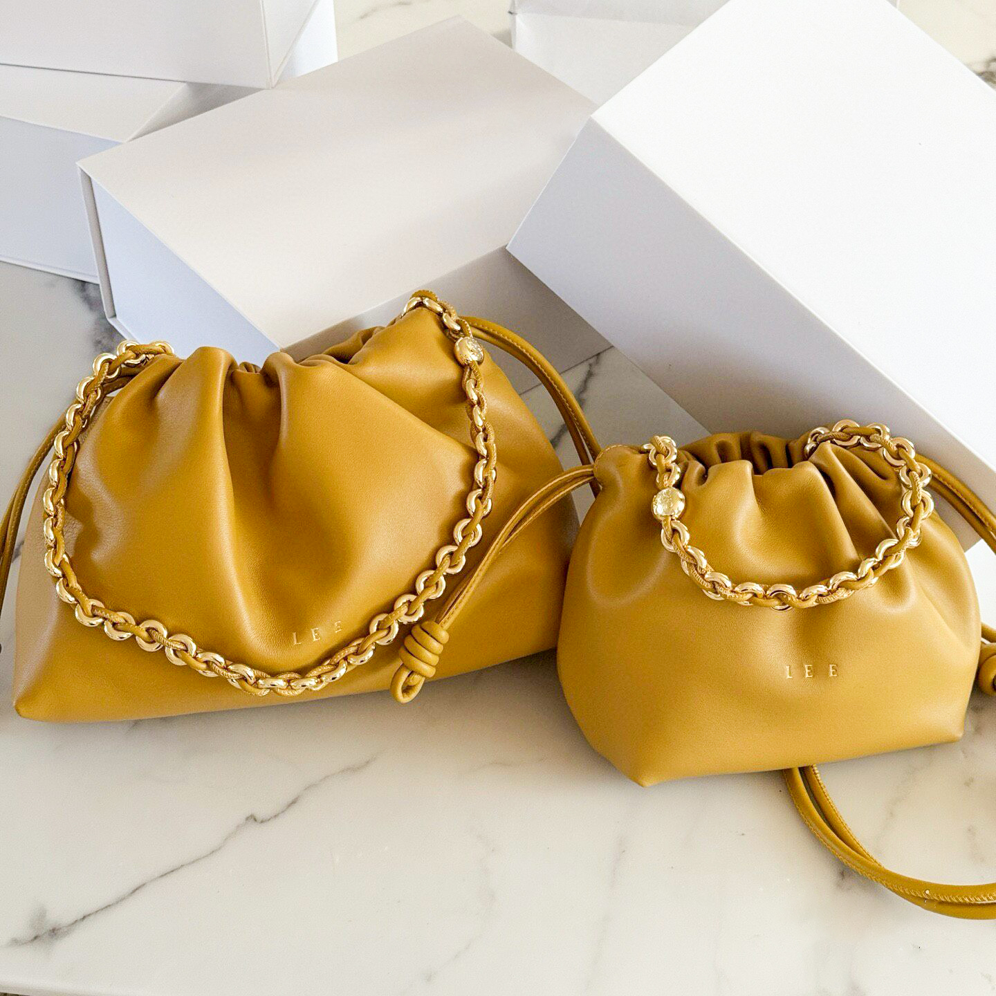 26C wrinkle Hobo lambskin Leather designer Shoulder Bag for woman man Luxury Purses And Handbags Soft Crossbody Chain Bag makeup even Cloud Dumpling sling Totes bags