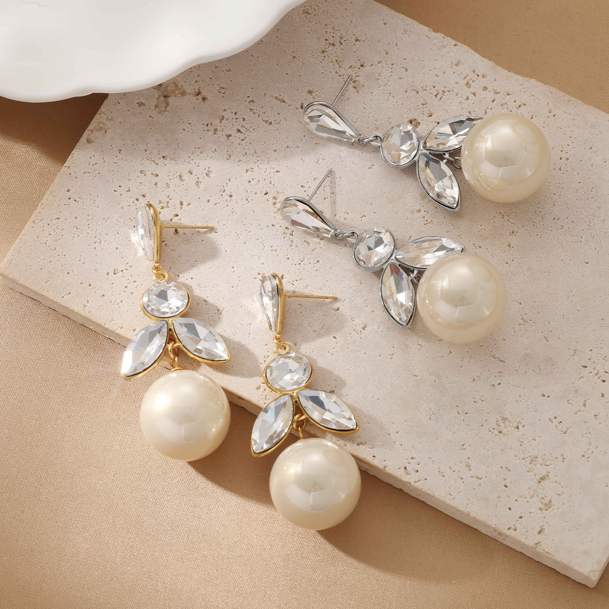 Free Shipping High Value Luxury Water Drop Crystal Pearl Drop Earrings 18K Gold Plated Elegant Party Jewelry