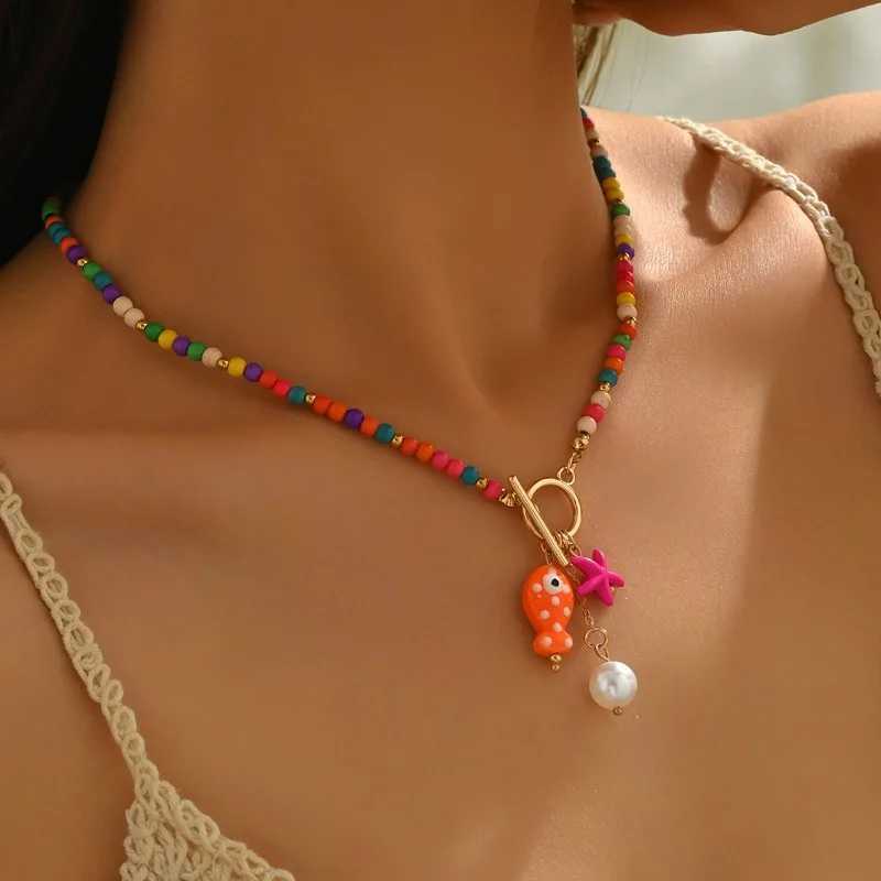 Bohemian Sea-Inspired Ceramic Fish Starfish Pendant Necklace with 4mm Synthetic Turquoise Beads Lightweight Beach Jewelry H260403