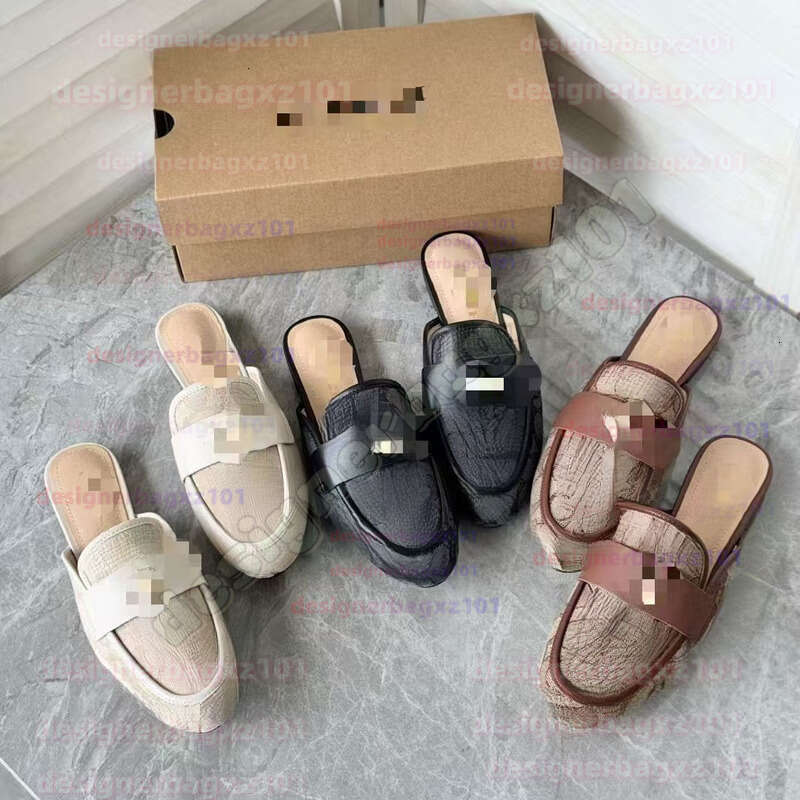 Coaxh Coac Designer Sport Shoes Couchbags Sneaker Designer Sandals Women Luxury Sandal Flat-soled Buckle Closed-toe Slip-on Fashionable Outdoor Mule Slippers