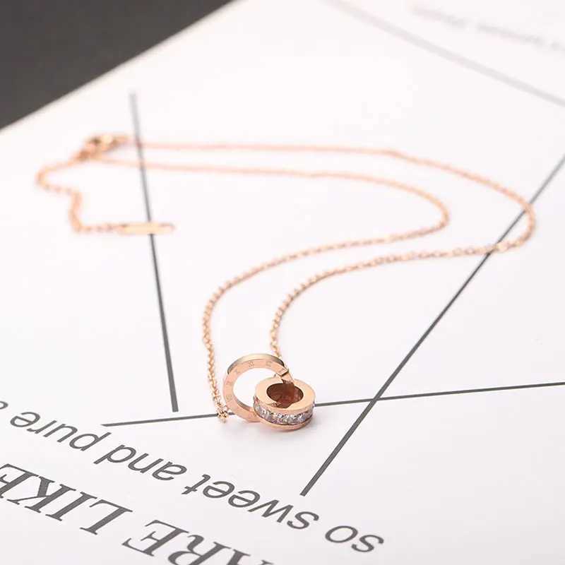 Classic Design Famous Brand Roman Numerals Pendant Necklace for Woman Necklace Luxury Jewelry Female Top Qu Wholesale H260403