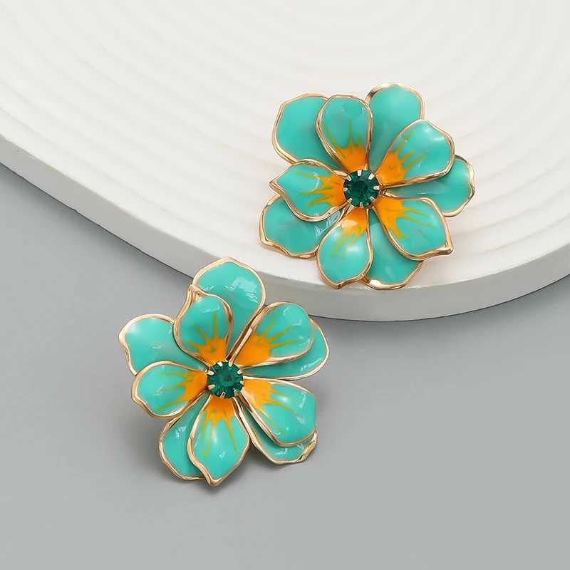 Metal Flower Enamel Post Earrings For Women Multi Color Two Layer Petal Fashion Jewelry Classic Elegant Party Accessories MQ144 H260403