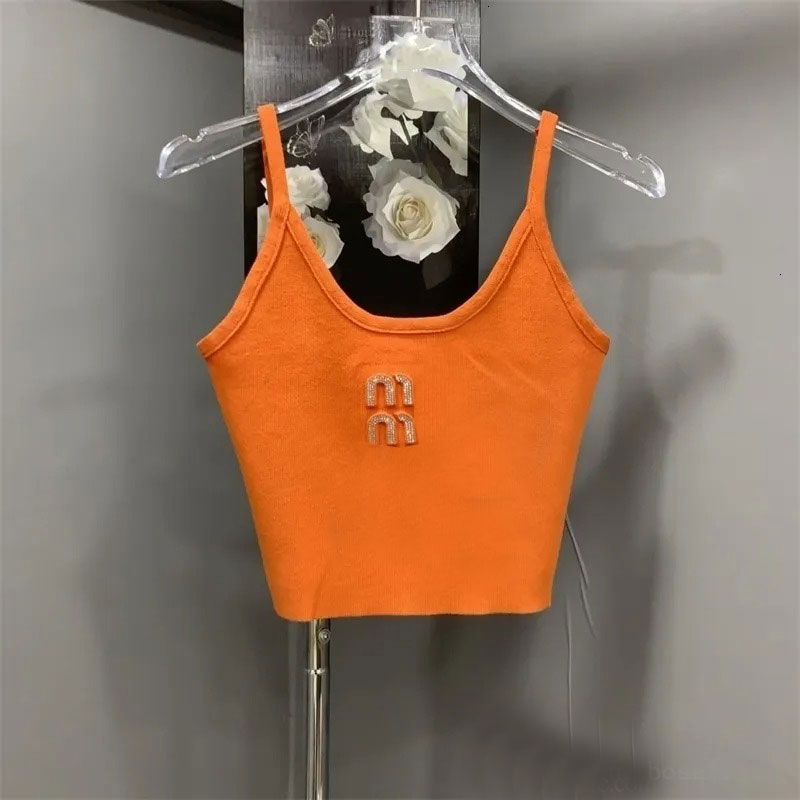 Womens Tops Womens Designer mius Tank Tops Woman Designer Vests Crop Tops Sexy t Shirt Camis Cotton-blend Bra Vest Ladies Solid Vintage Femme Clothes