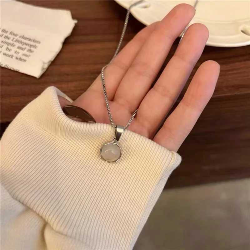 Sweet Pink Round Crystal Pendant Necklace Simple Design Korean Fashion Girls Women Star Clavicle Chain Jewelry Gifts H260403