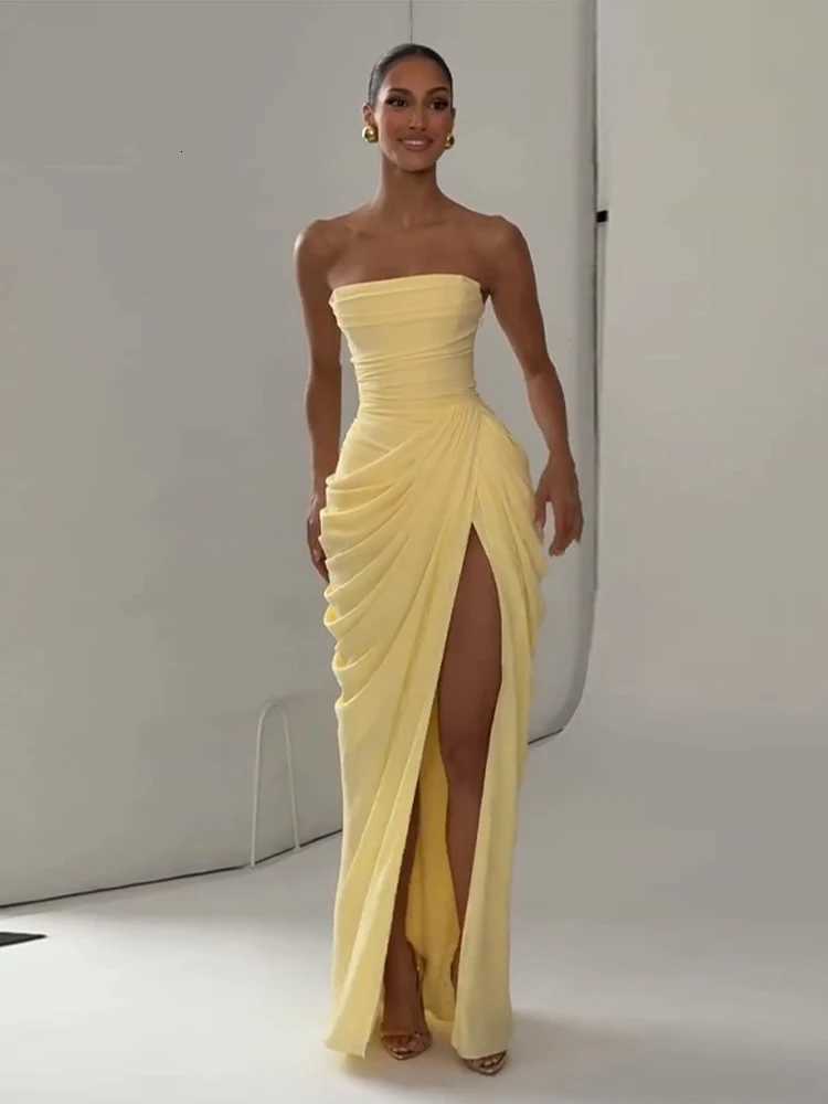 Sexy Solid Pleated Strapless Dress Lady Chic Off-shoulder Backless High Waist Split Dresses Women 2026 New Evening Party Gown H260402