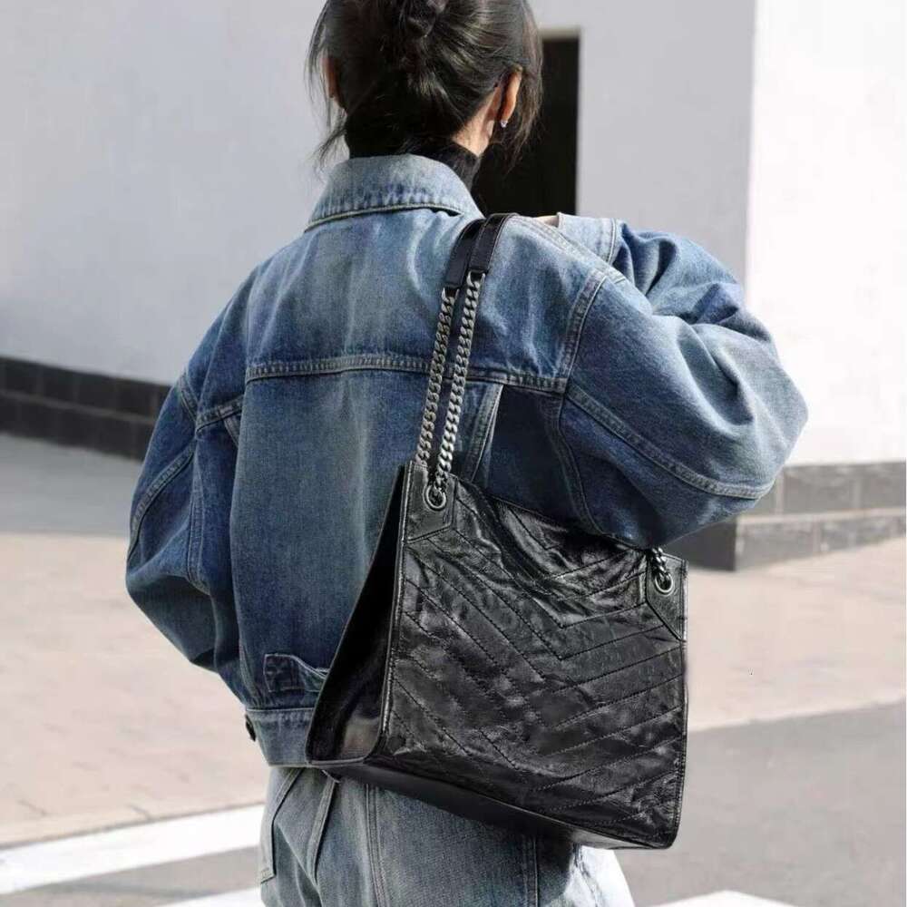 Women's Genuine Leather Bag, First Layer Oil Wax Leather, Shoulder Underarm Bag, Large Capacity Tote Bag, Rhombus Chain Bag, Luxury Ladies Handba