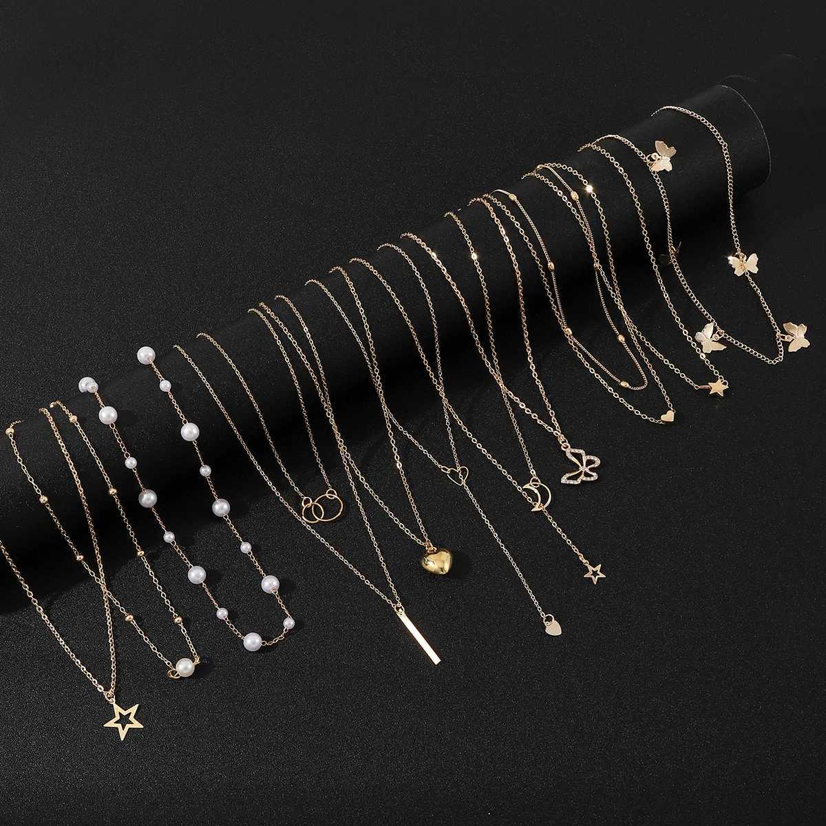 Korean Imitation Pearl Necklaces Exquisite Heart-shaped Butterfly Star Moon Choker Necklace Elegant Womens Daily Dating Jewelry H260403