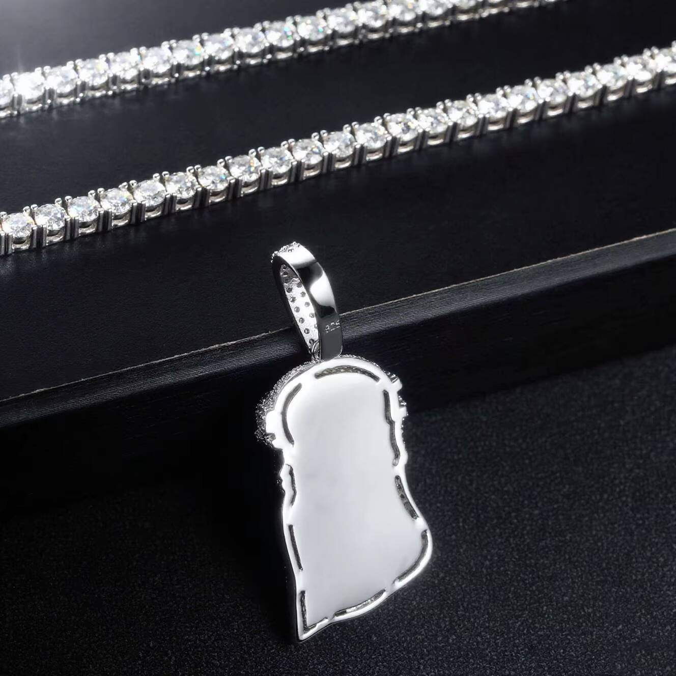 Custom Iced Out Vvs Moissanite 925 Silver Jesus Head Christian Religion Hip Hop Pendant 18k Gold Plated Fine Jewelry for Men