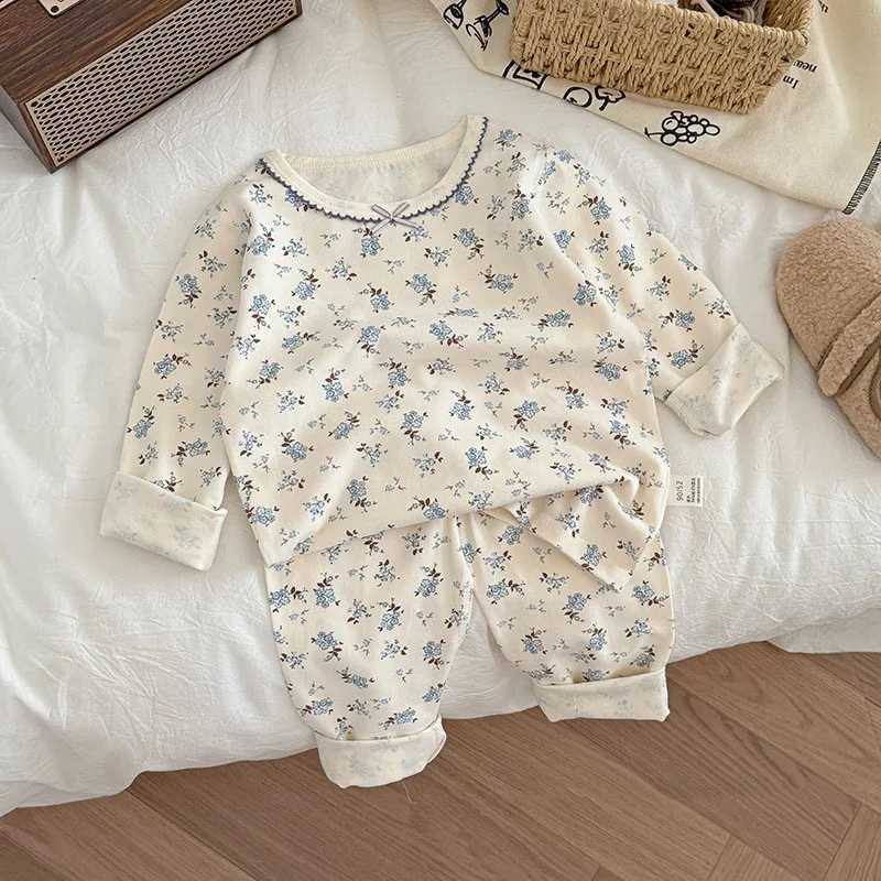 Girls Pajamas Set 2-5T Cartoon Bunny Floral Loungewear Korean Grid Kids Household Clothes Letter Design Childrens Sleepwear H260403