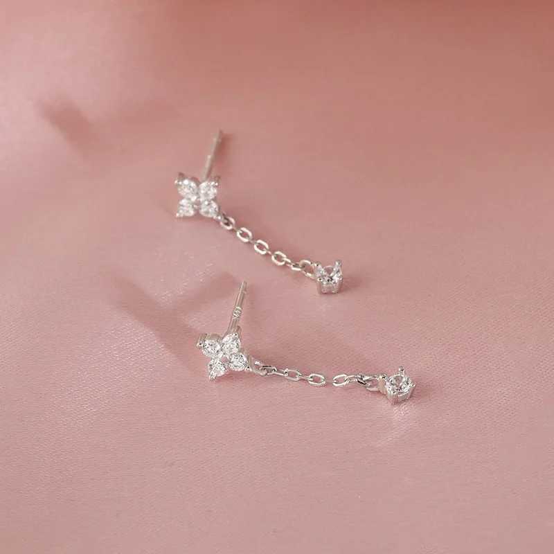 New Silver Color Inlaid Zircon Clover Tassel Earrings For Women Delicate Chain Pendant Earring Party Jewelry Accessories Gifts H260403