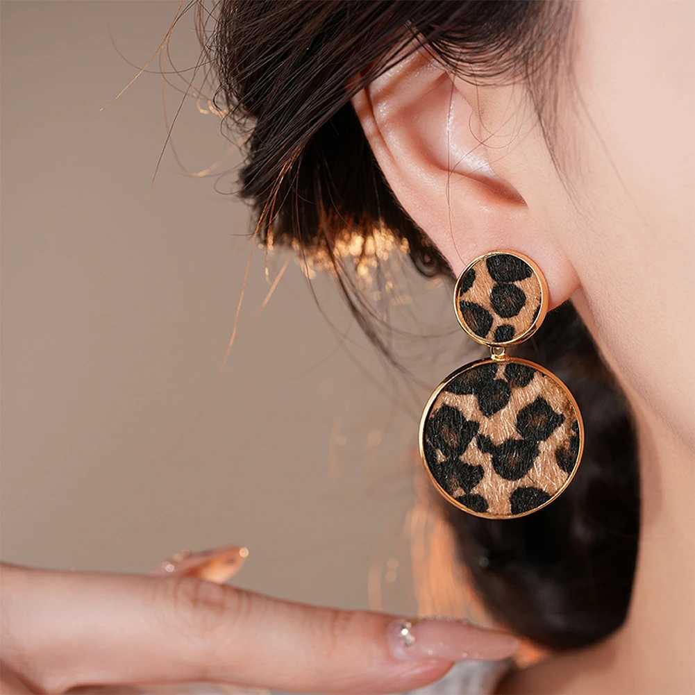 Retro Earrings Geometric Heart Leopard Print Earrings Light Luxury Earrings Fashion Accessories Gift For Women H260403