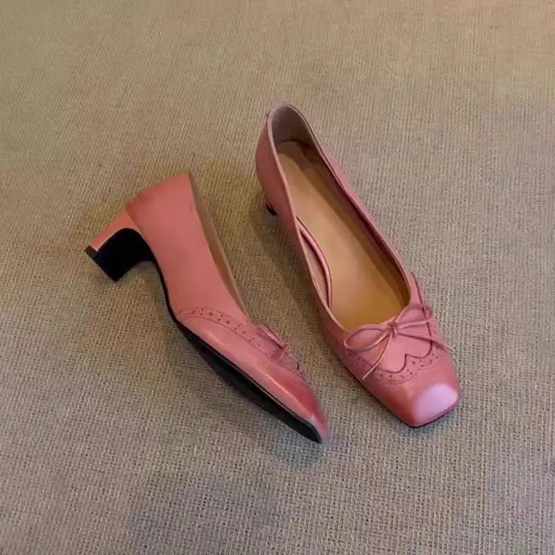 Spring and Autumn Round Head Leather Low Heel Bow Shallow Mouth Comfortable Fashion Ballet Shoes Simple Fashion Womens Shoes 260402 - view 3