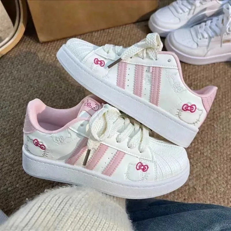 Sanrio Y2K Hello Kitty Springautumn Girls Cute Pink Sneakers Female Harajuku Soft Girl Skateboard Casual Vulcanized Shoes Women