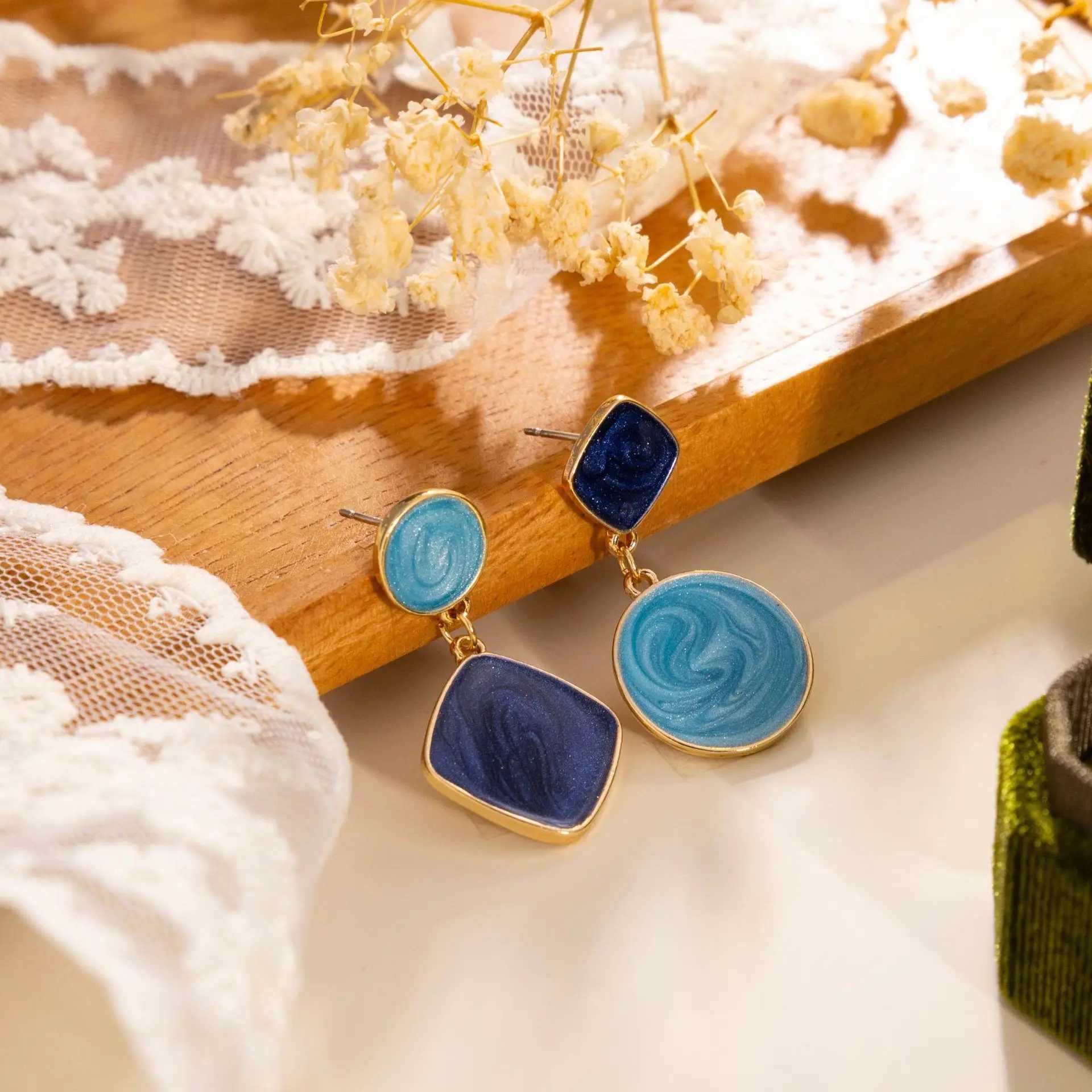 French Elegant Blue Asymmetrical Geometric Earrings Women Simple Fashion Jewelry For Party and Daily Wearing H260403