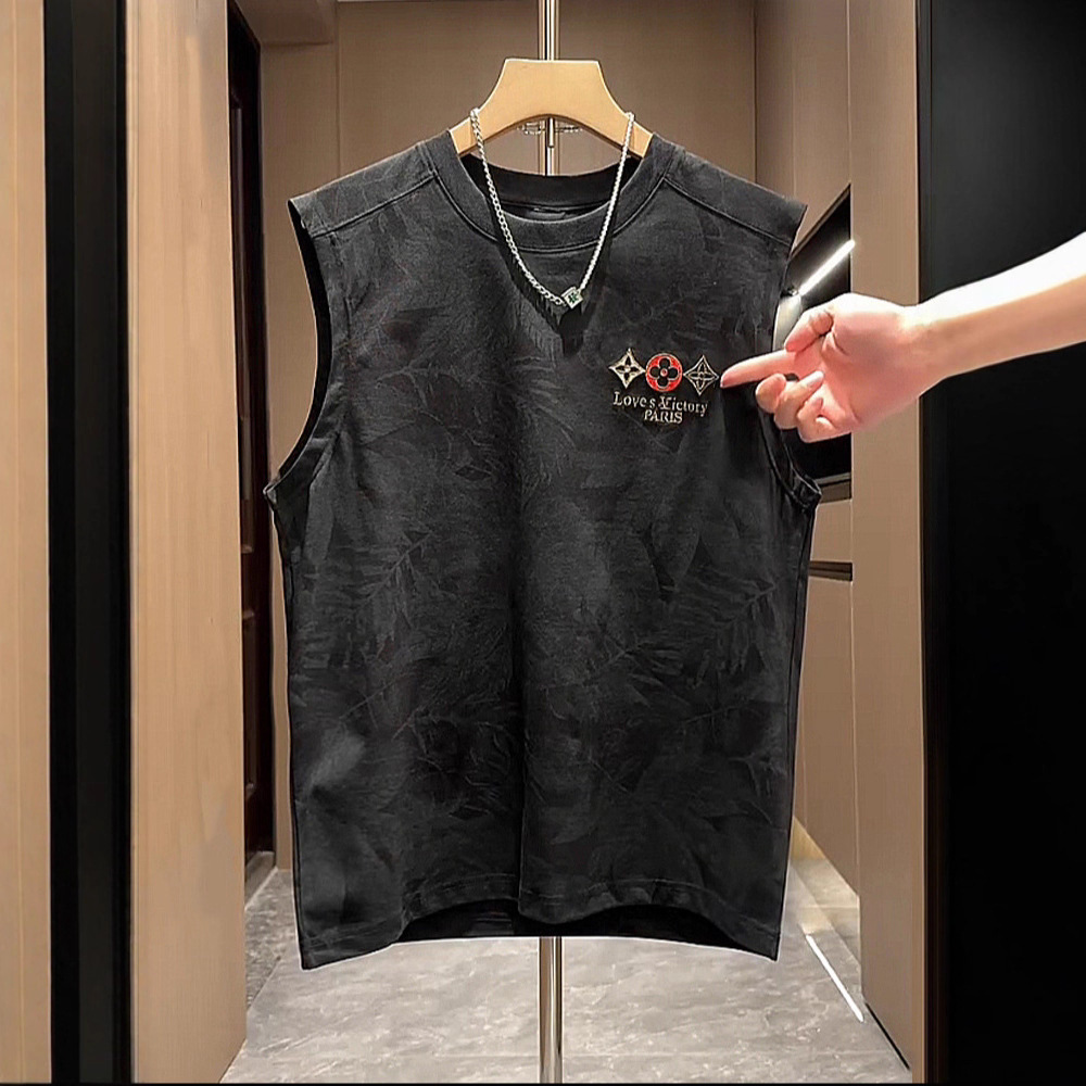 Luxury Brand Designer Sleeveless top with stylish heavy embroidery men summer trendy loose-fitting casual vest for handsome young men