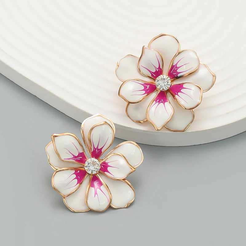Metal Flower Enamel Post Earrings For Women Multi Color Two Layer Petal Fashion Jewelry Classic Elegant Party Accessories MQ144 H260403