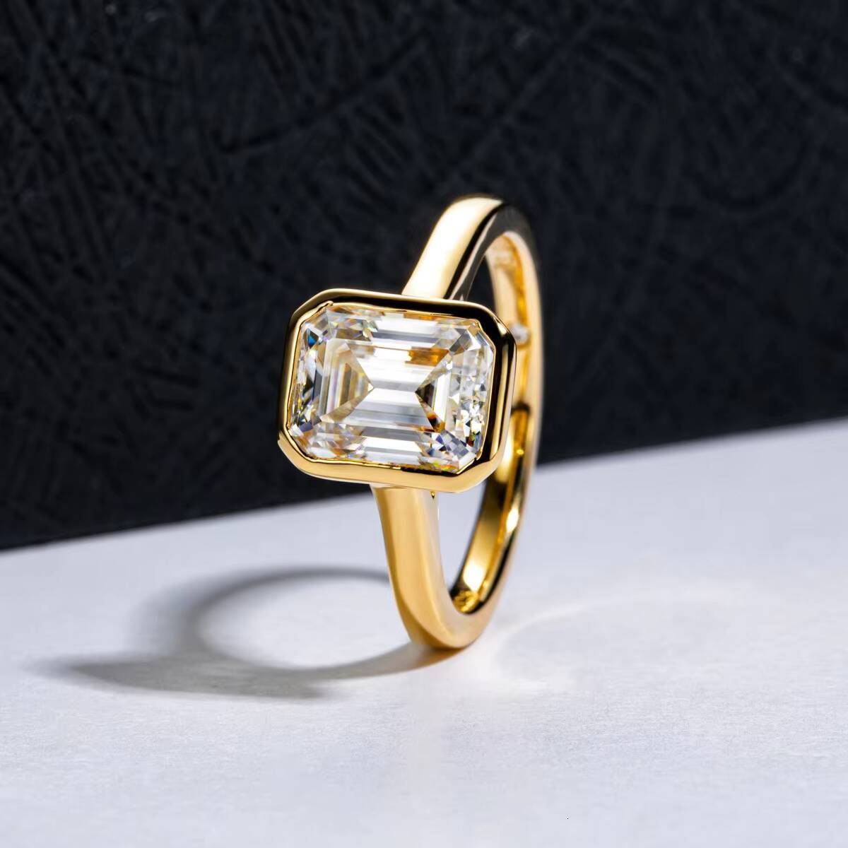 Bezel Set 3 Ct Emerald Cut Moissanite Ring 925 Sterling Silver 18k Gold Plated Womens Jewelry Factory Direct