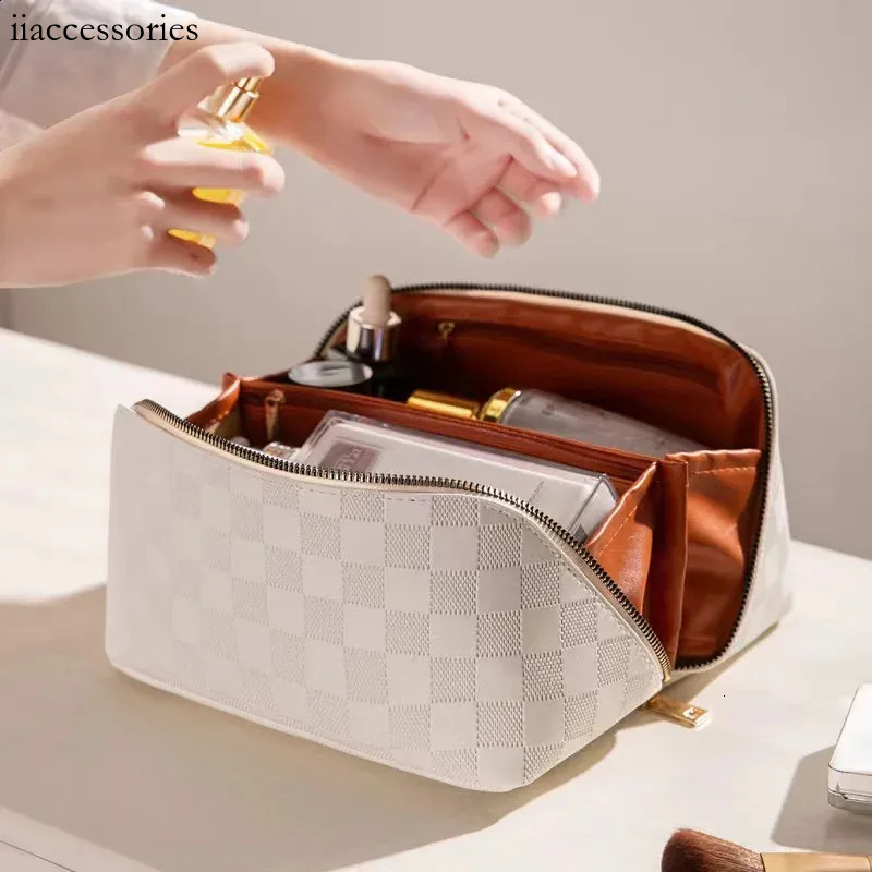 Leather Travel Portable Women Makeup Case Waterproof Multifunctional pouch Womens Cosmetic Bag - view 4