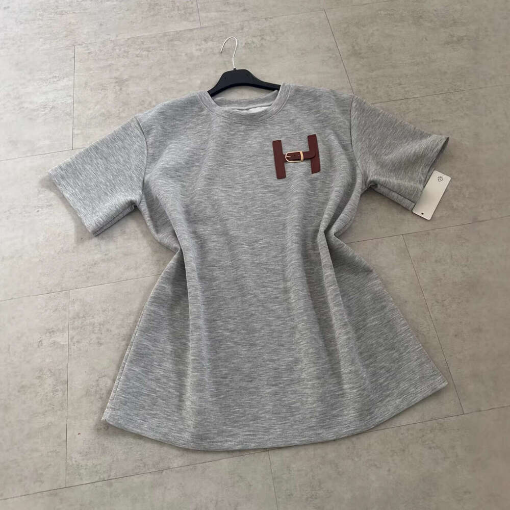 Summer New Women's Short Sleeve T-Shirt Fashion Personalized Leather Label Patch Casual Loose Pullover Top Soft Comfort Tee