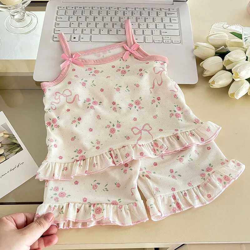 New Summer Kids Homewear Set 1-7T Sweet Floral Girls Camisole Shorts Cartoon Bear Children Household Clothes H260403
