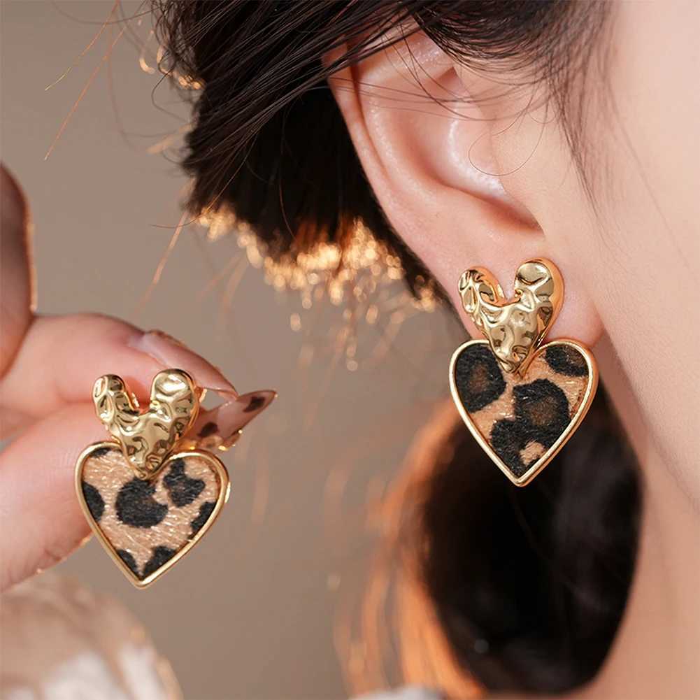 Retro Earrings Geometric Heart Leopard Print Earrings Light Luxury Earrings Fashion Accessories Gift For Women H260403