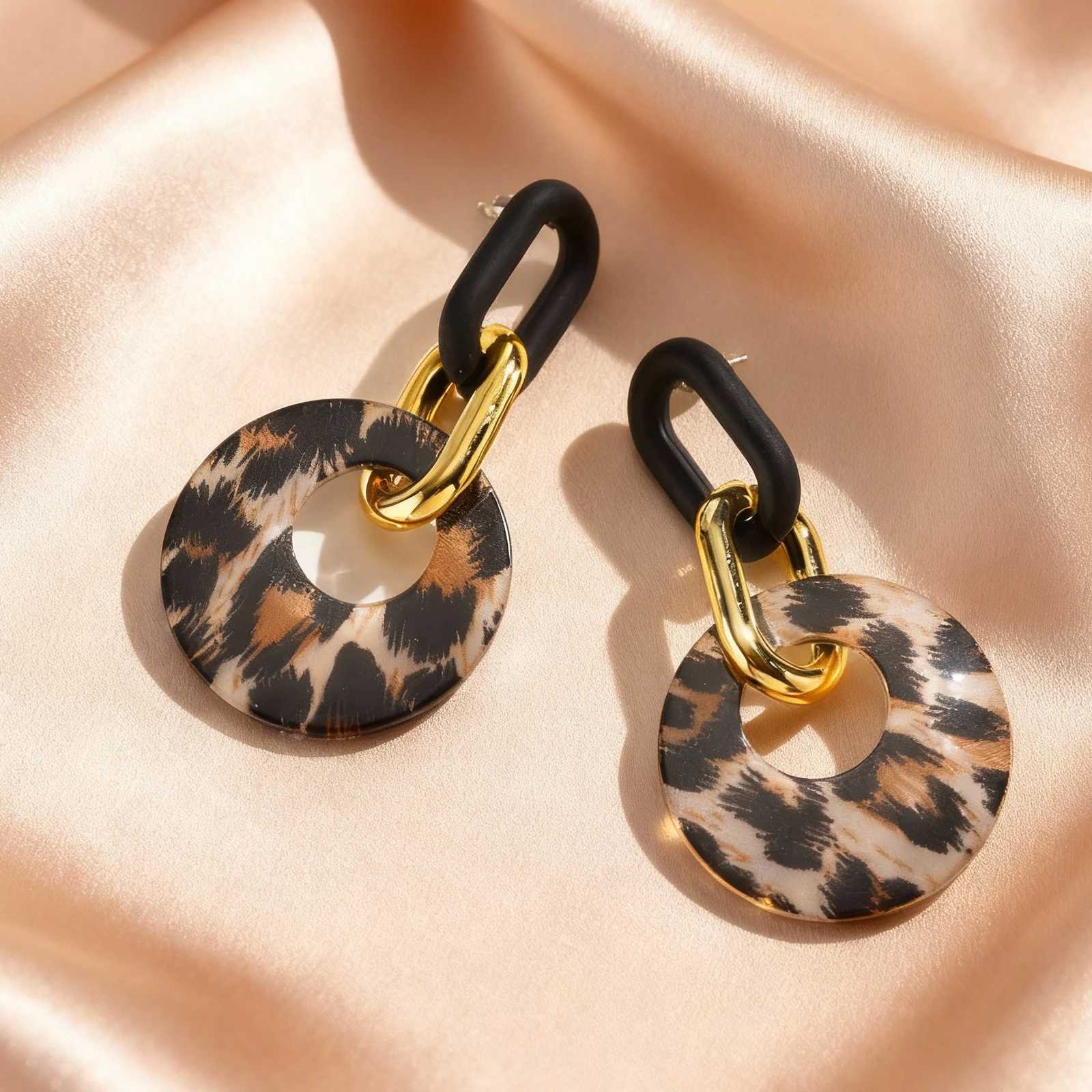 Vintage Black Leopard Print Circle Drop Earrings for Women Exaggerated Personality Design Large Earrings Fashion Jewelry Gift H260403