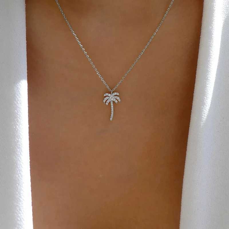 New Coconut Palm Tree Necklace For Women Exquisite Crystal Zircon Metal Clavicle Chain Choker Summer Beach Ocean Sandy Jewelry H260403
