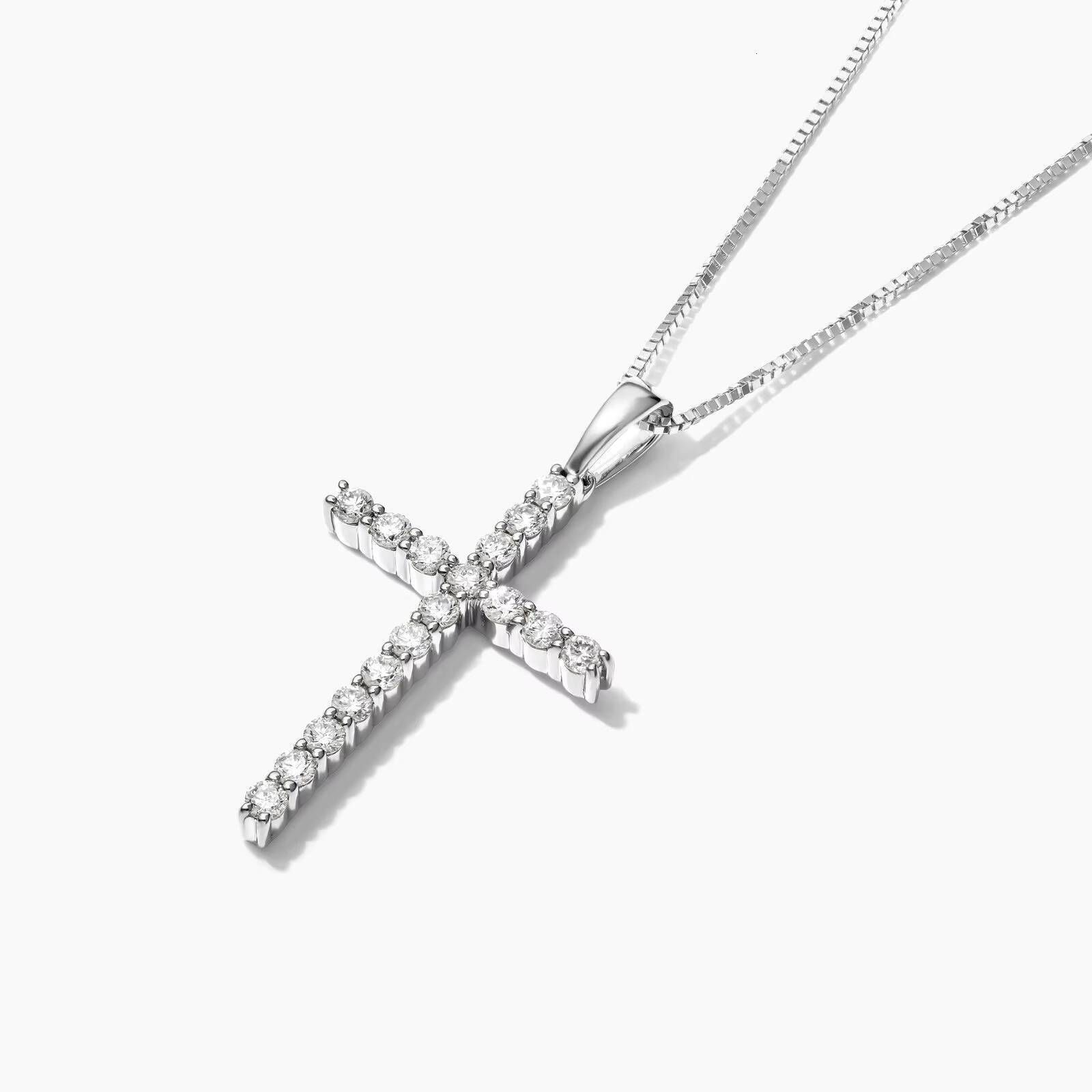 Premium 925 Silver Moissanite Diamond Cross Necklace Pendant Luxury Religious Jewelry for Men Women Elegant Gift Fashion Chains