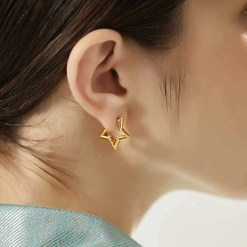 U7 Classic 19mm Simple Pentagram Star Charm Huggie Hoop Earring for Women Elegant Daily Jewelry H260403