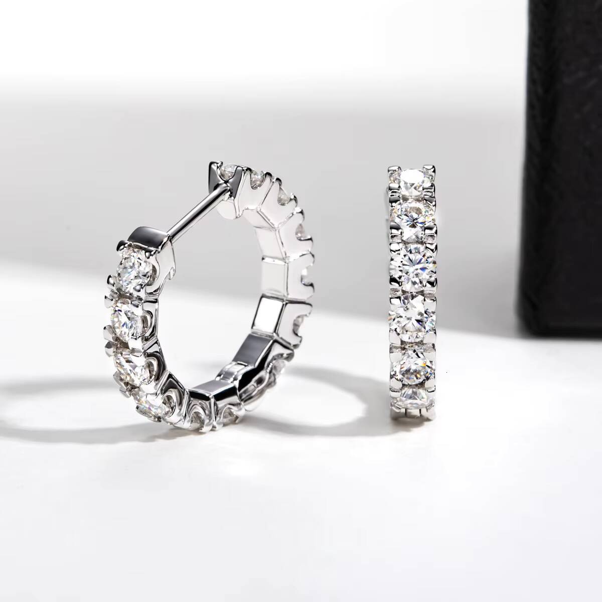 3mm/4mm Moissanite Hoop Earrings 925 Sterling Silver Light Luxury Fashion TikTok Live Wholesale