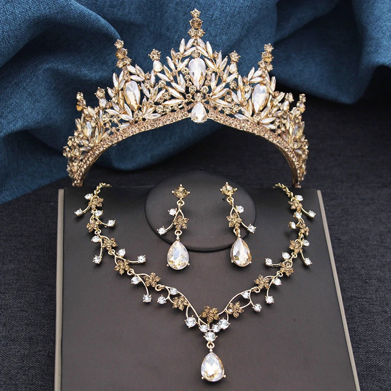 Baroque Wedding Crown for Bride 3-pack Tiara Earrings Necklace Bridal Jewelry Set Champagne Crystal Costume Party Birthday Gift 260318BJ