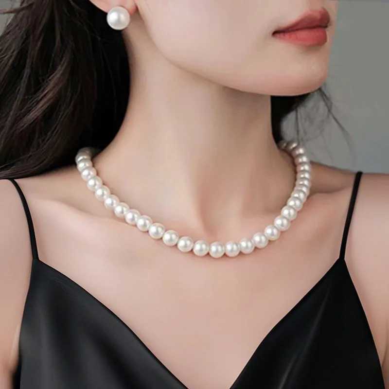 Fashion Elegant White Imitation Pearl Chokers Necklace For Women Men Wedding Banquet Necklaces Vintage Handmade Jewelry Gift H260403