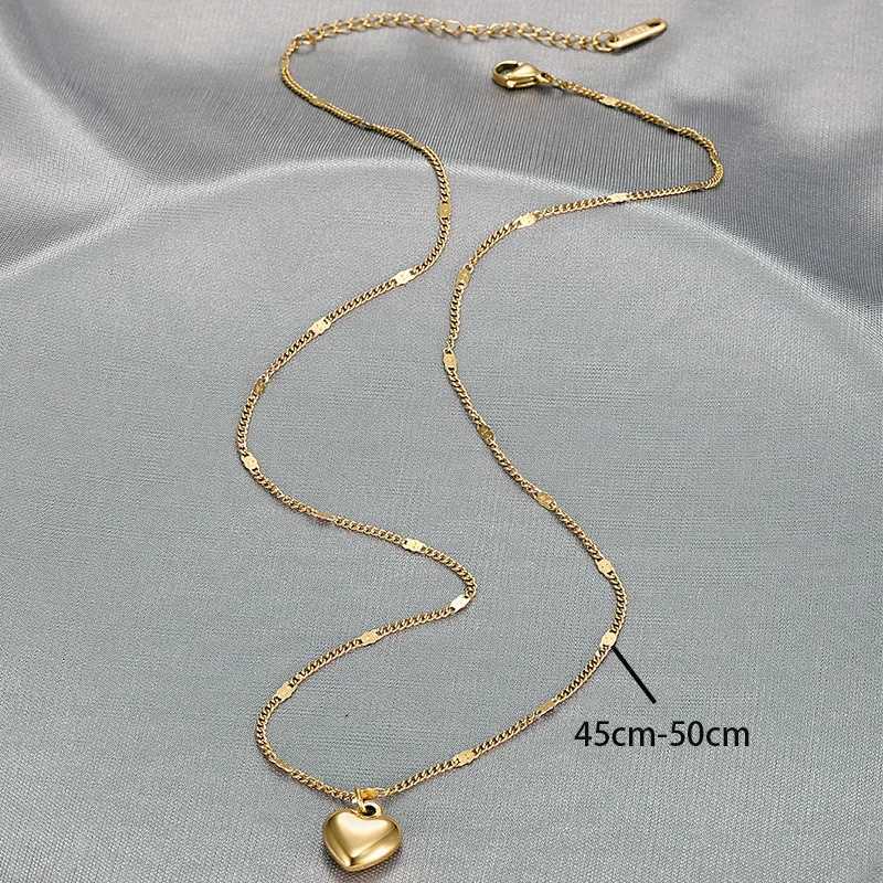 Stereoscopic Stainless Steel Will Not Fade Small Peach Heart Golden Necklace for Women Love Heart Pendant Collarbone Chain Gift H260403