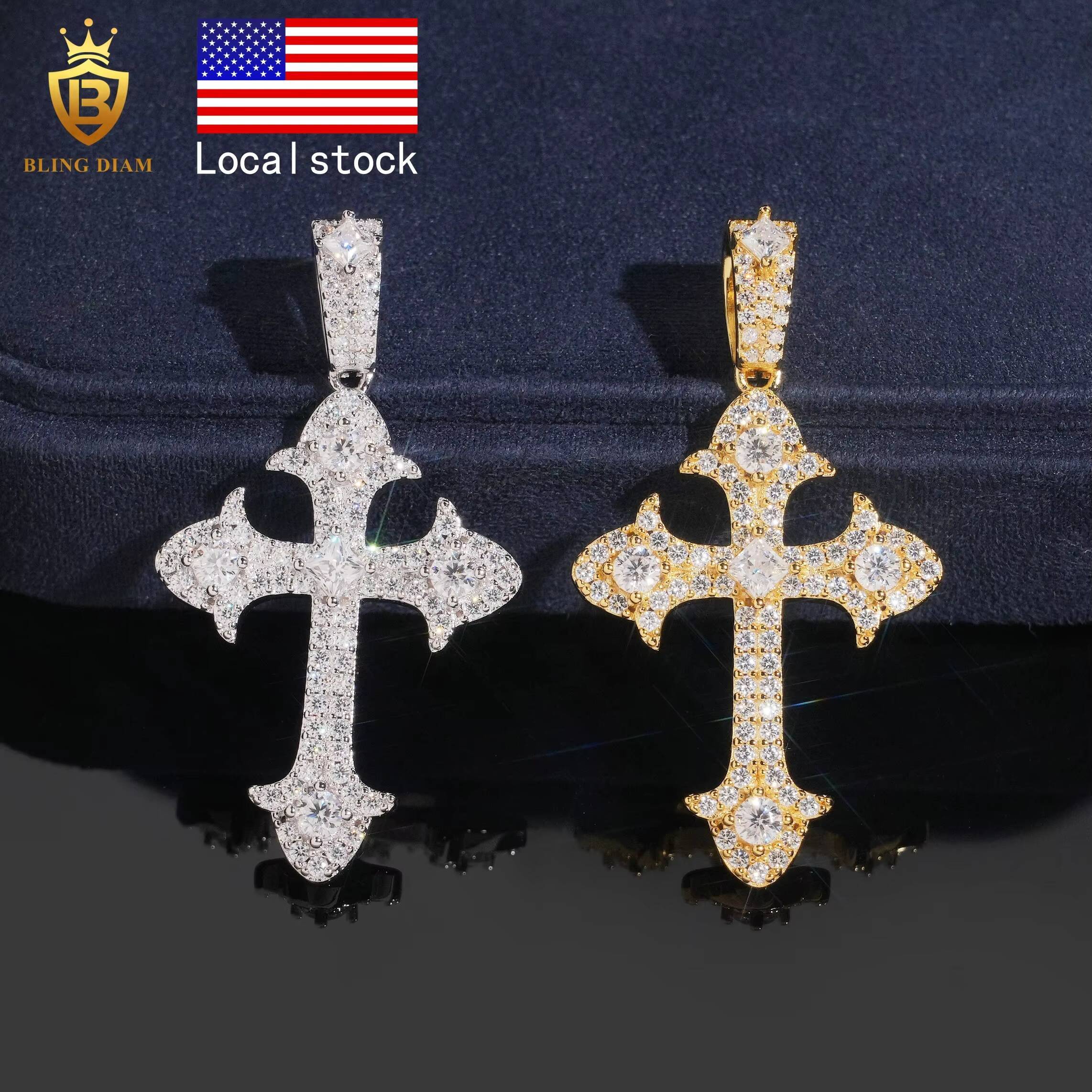 USA Stock Hiphop Cross Pendant Charms Round Brilliant Moissanite Pendant 925 Silver Gold Plated GRA Certified Moissanite Pendant