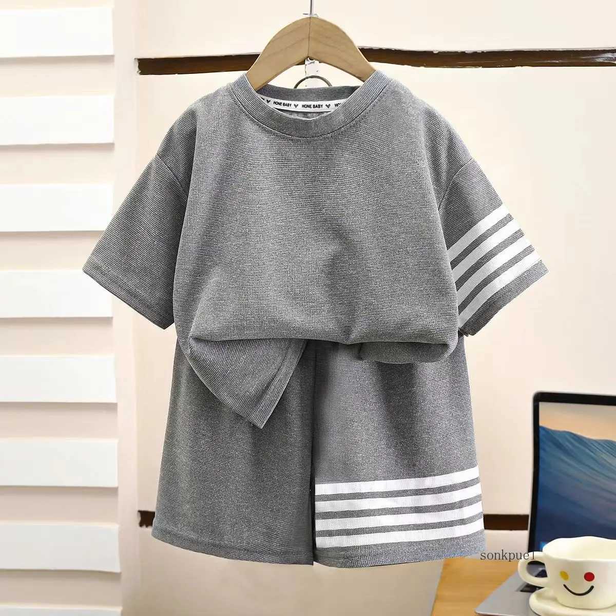 2pcs Baby Sports Suits Summer Clothes Boys Girls Casual Short Sleeve Shorts Two Piece/Set Children Solid Color Trendy Tracksuits H260403