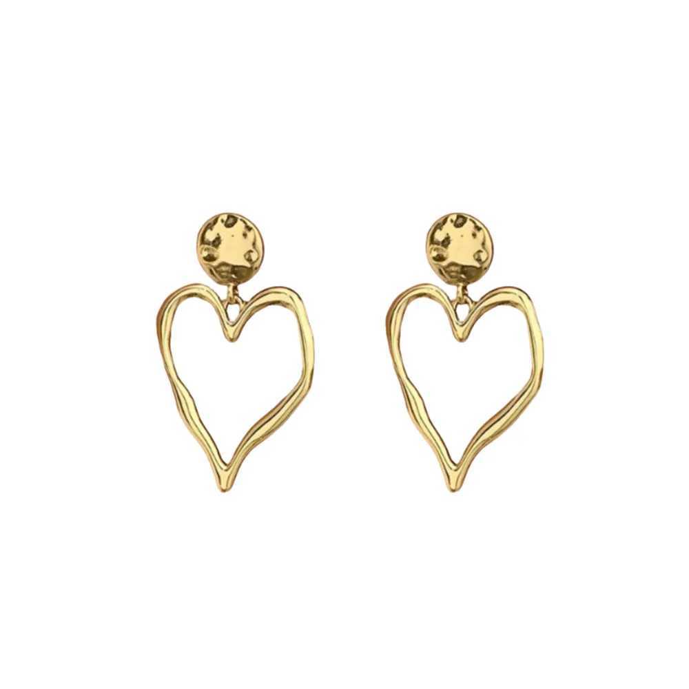 Vintage Style Irregular Heart Line Metal Earrings for Women Casual Fashion Jewelry Perfect Gift for Parties H260403