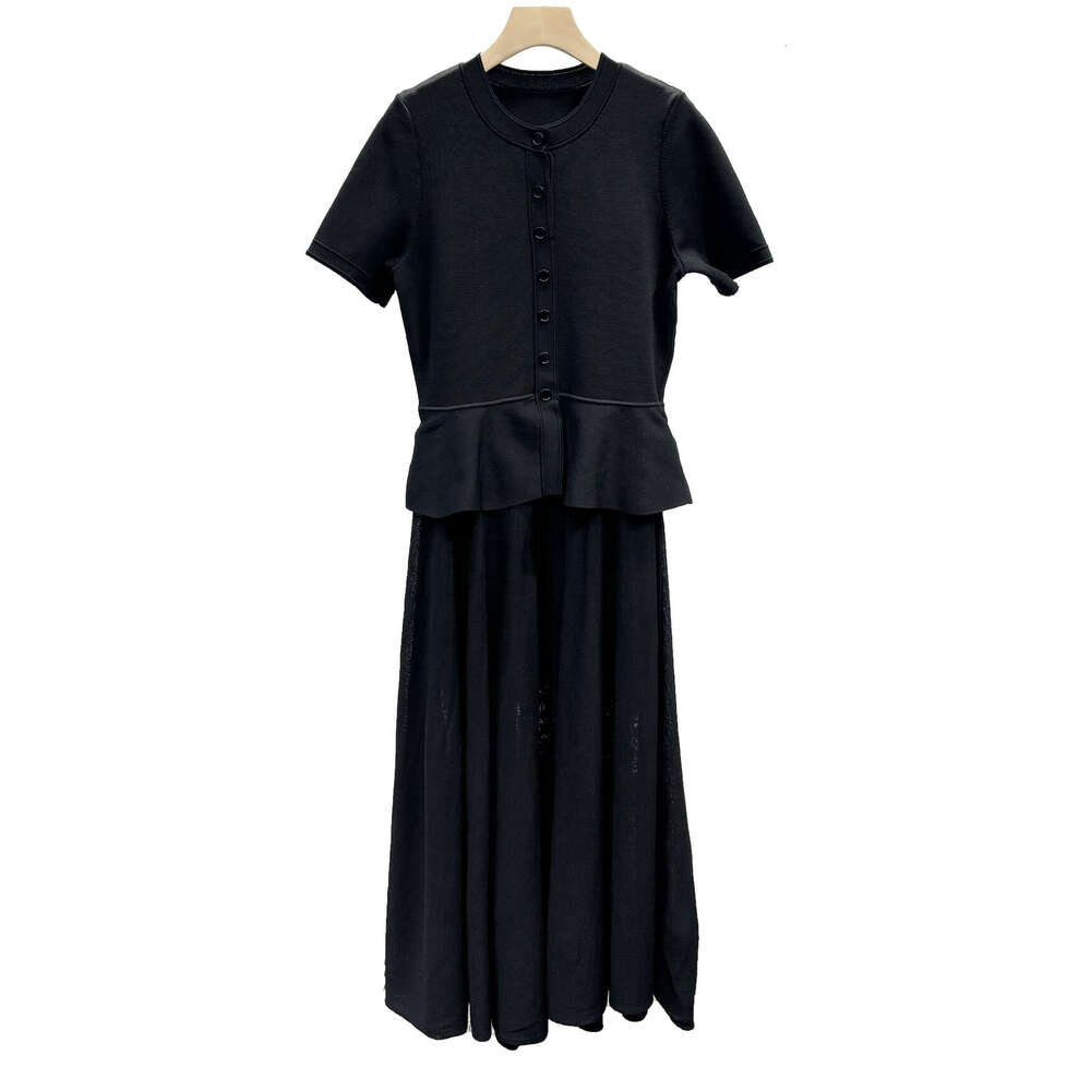 2026 Spring New Designer k30 French Women's Long Skirt Hepburn style Artificial Two piece pleated slim knit dress
