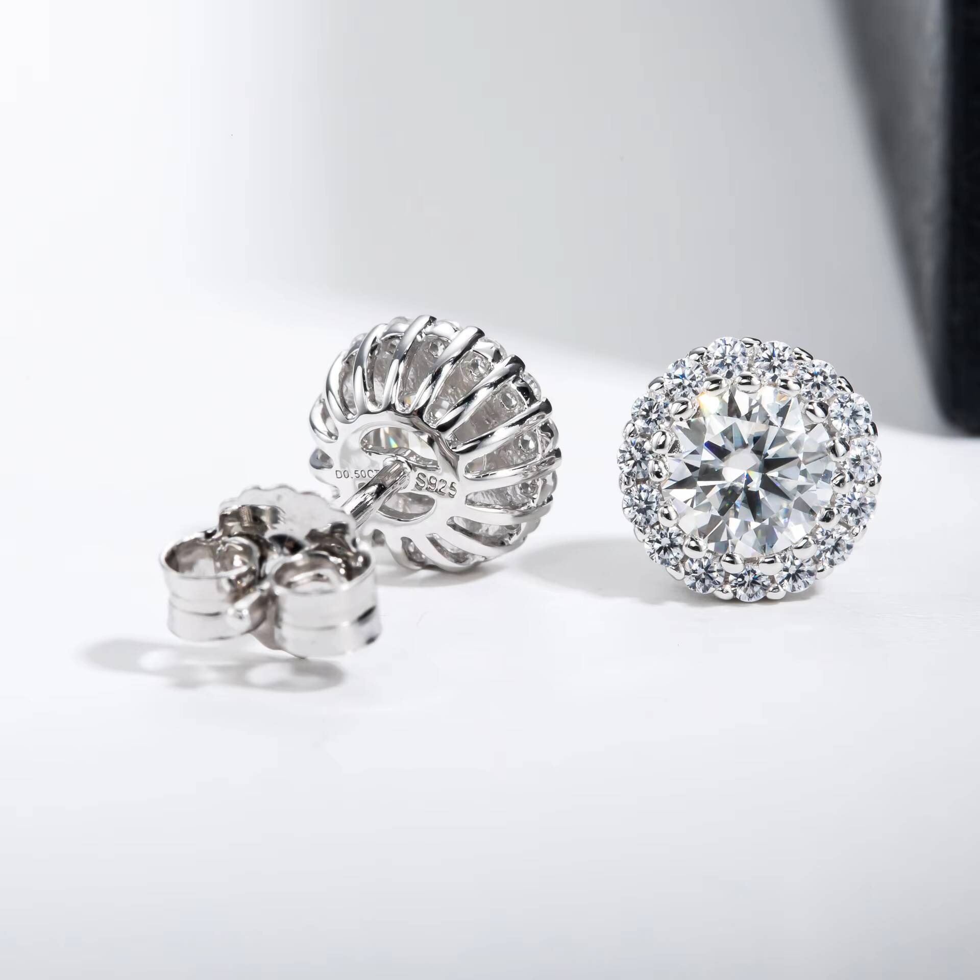 Halo Full Pave Floral Moissanite Stud Earrings S925 Sterling Silver Light Luxury Premium for Tiktok Live Wholesale