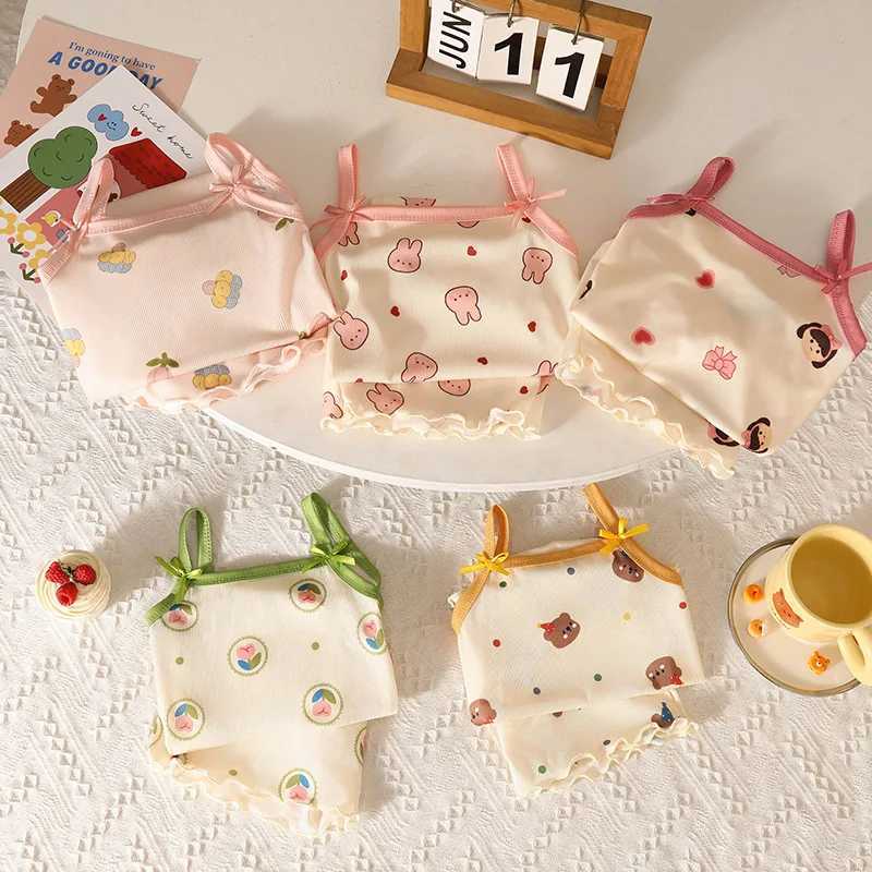 Girls Summer Clothes Sets New Baby Sleeveless Tops Shorts 2 Pieces Suit Girls Square Collar Clothing Set Kids Cotton Clothes H260403